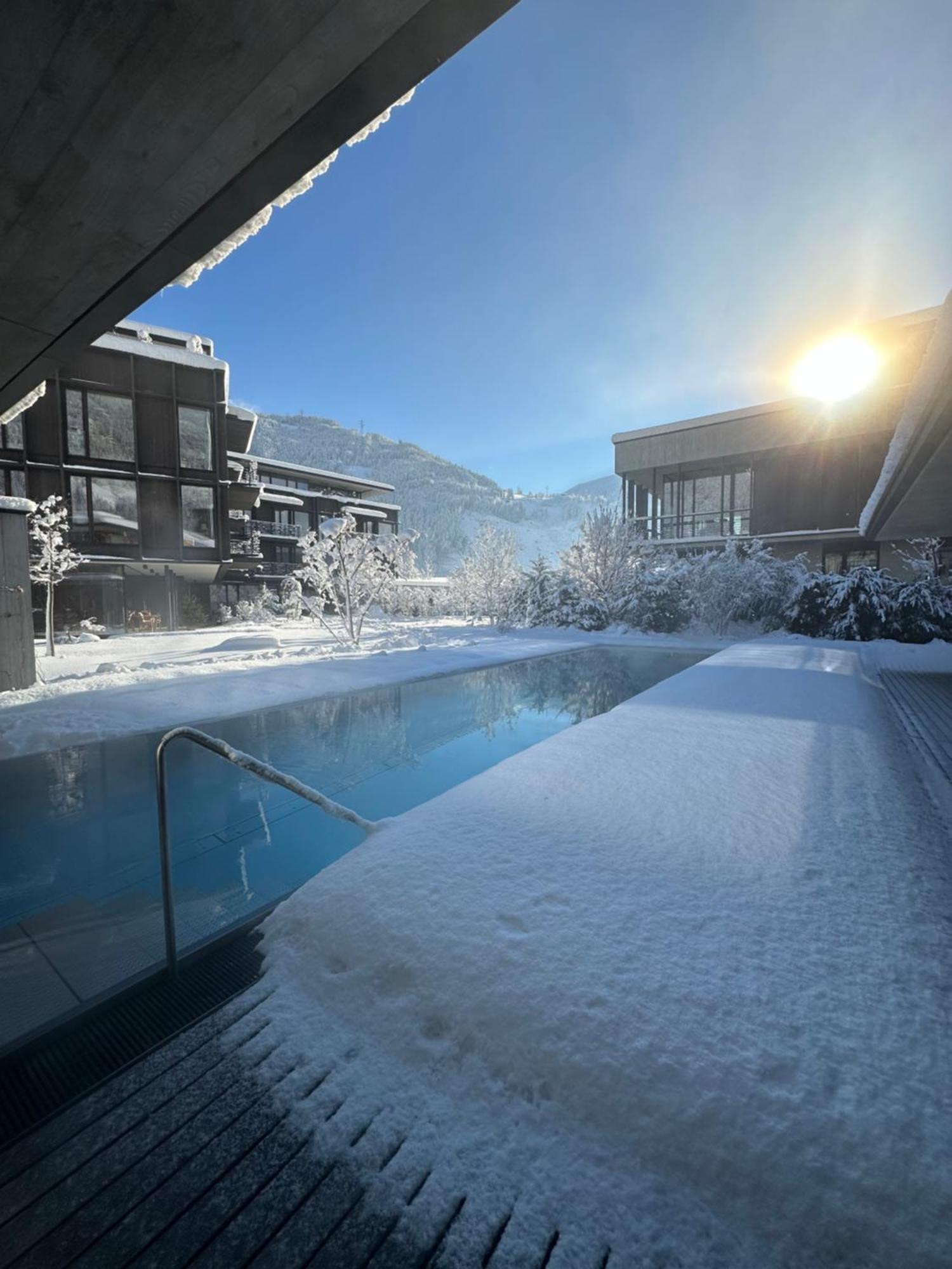 Zelloon Boutique Hotel ツェル・アム・ツィラー エクステリア 写真